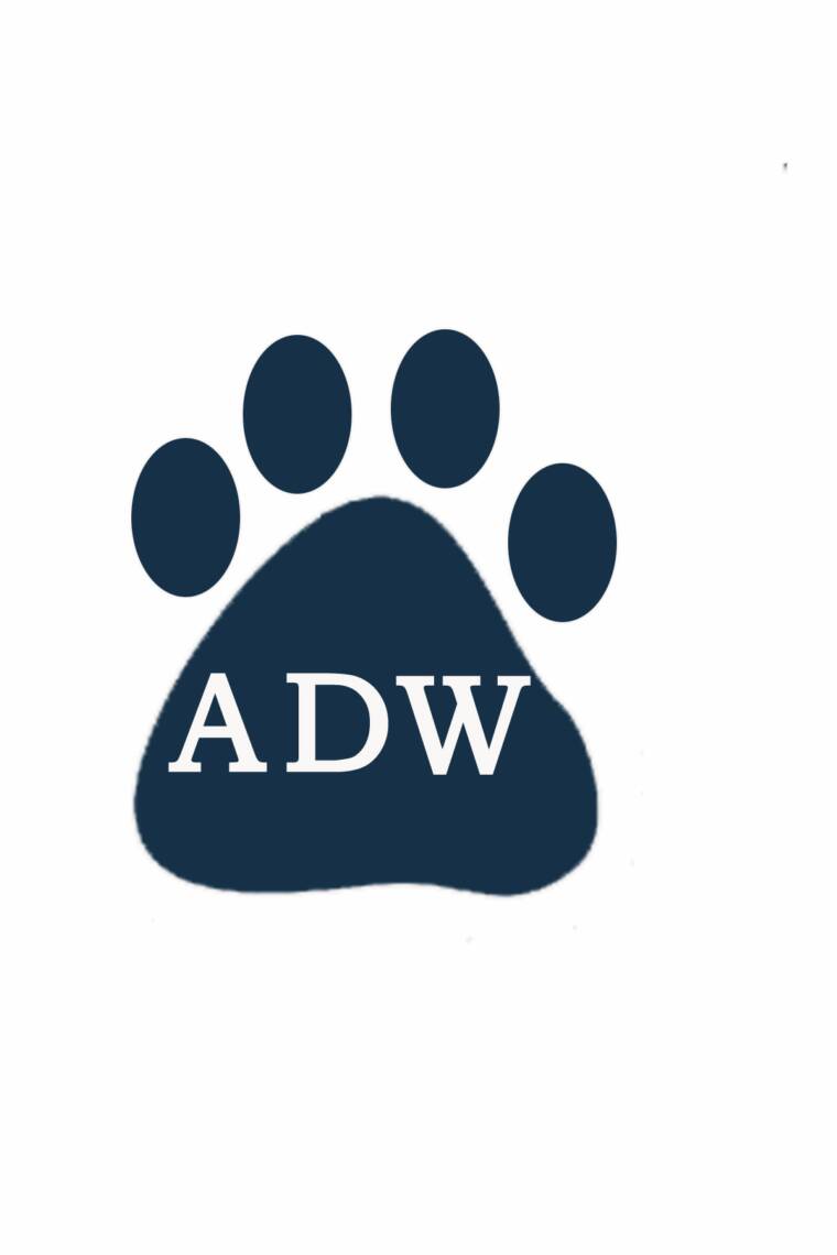 Annapolis Dog Walkers Logo